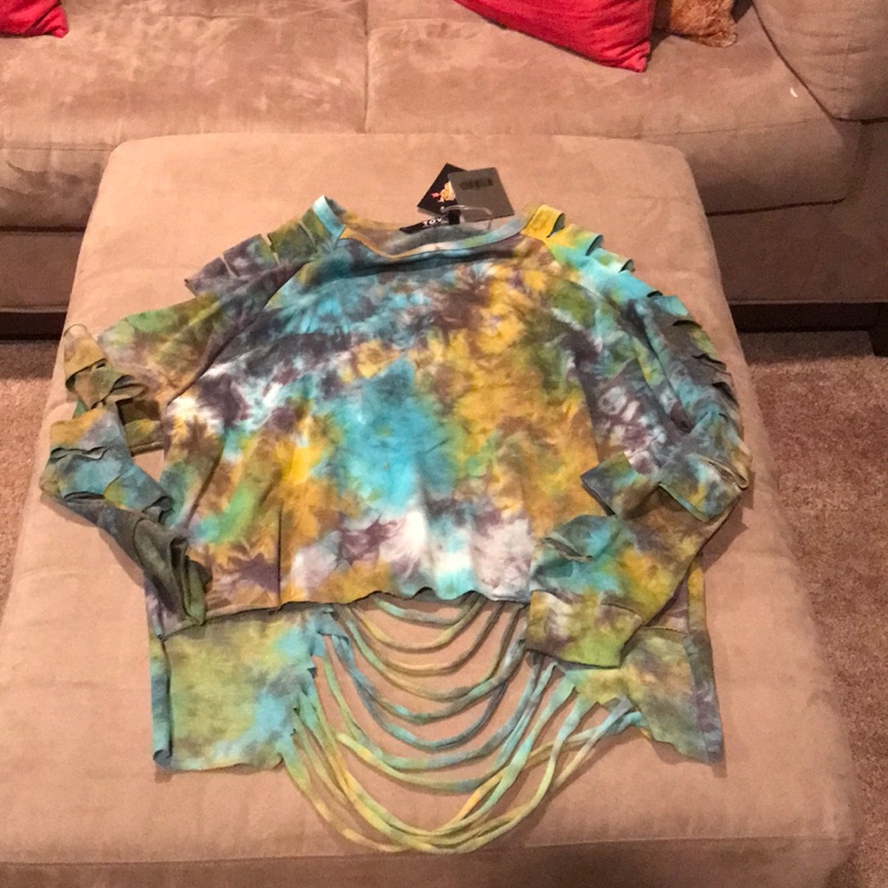 Destressed sweatshirt